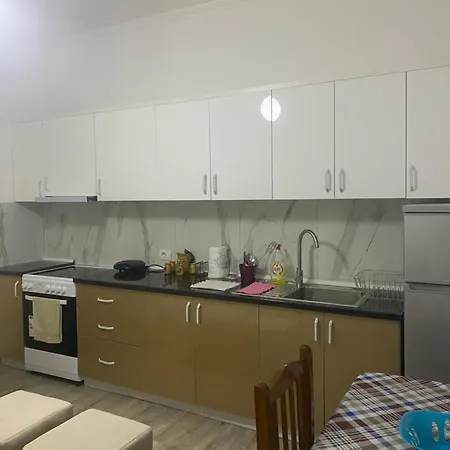 Tirana Leasing&rentals Lejlighed *