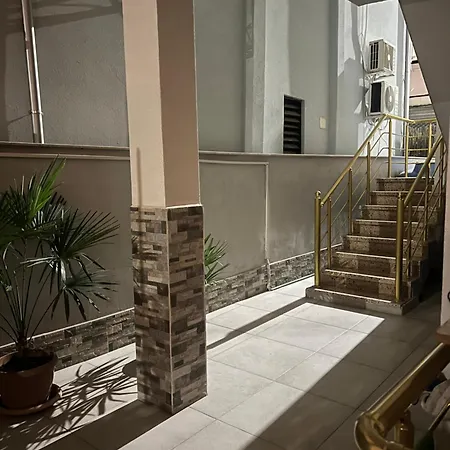 Tirana Leasing&rentals 아파트