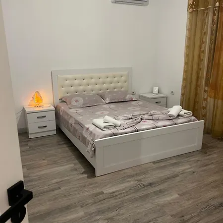 Tirana Leasing&rentals Selita e Vogel