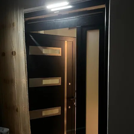 Tirana Leasing&rentals Selita