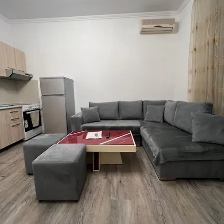 Tirana Leasing&rentals شقة Selitë e Vogël