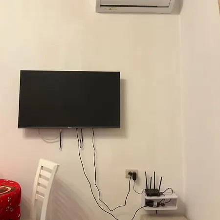Tirana Leasing&rentals 公寓